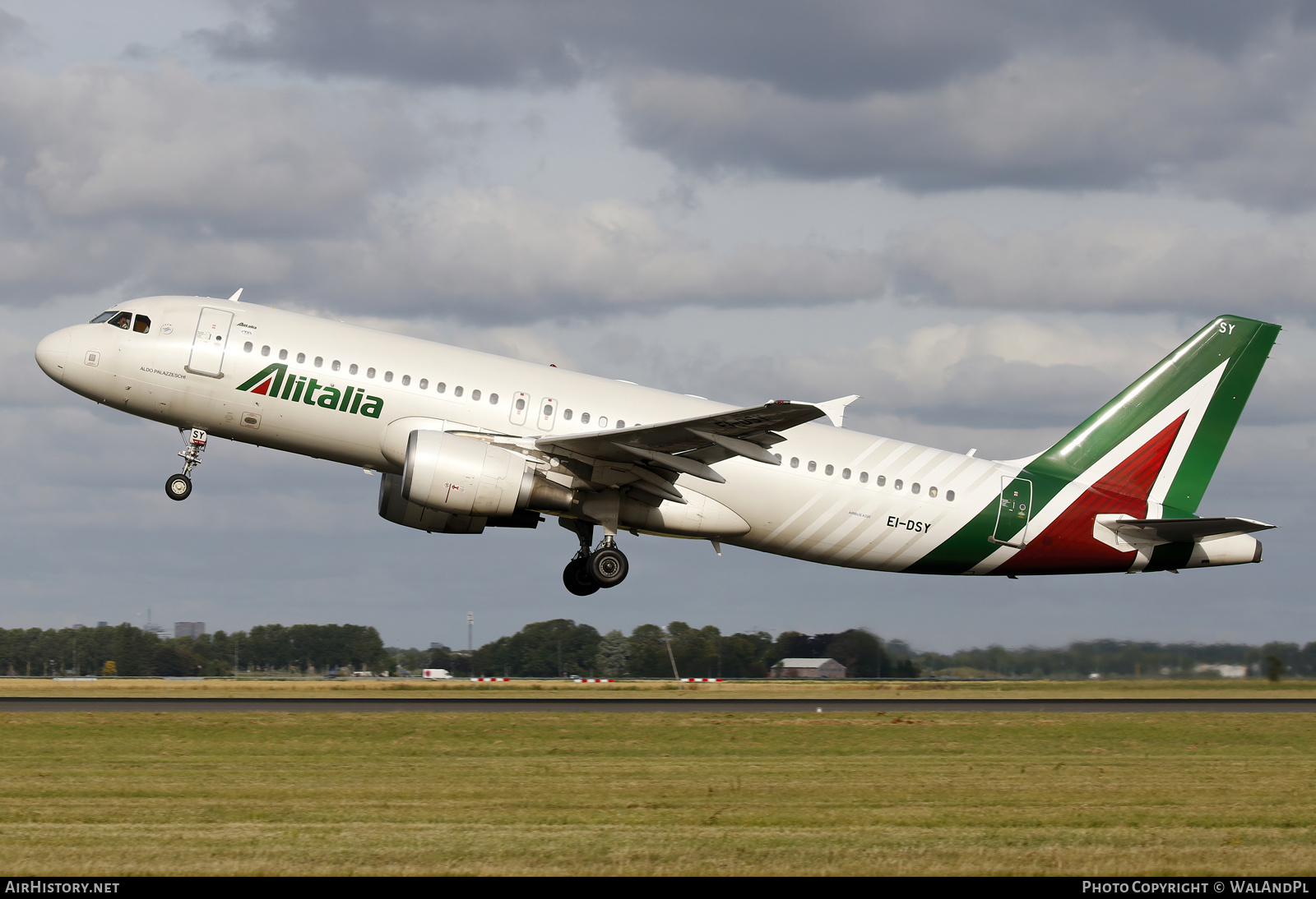 Aircraft Photo of EI-DSY | Airbus A320-216 | Alitalia | AirHistory.net #504849