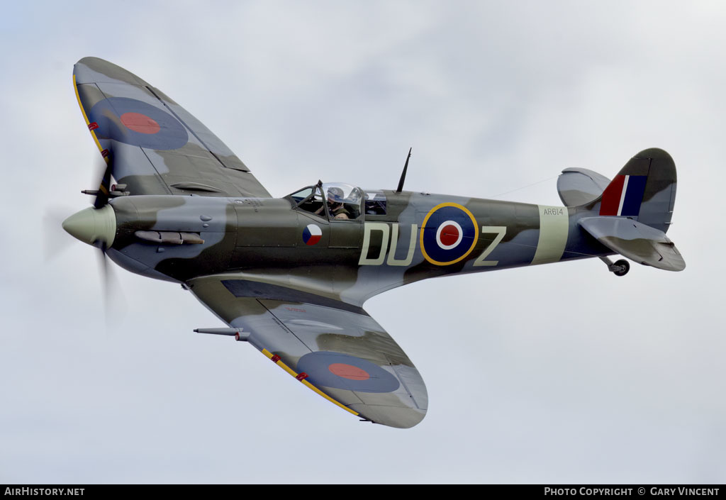 Aircraft Photo of N614VC / AR614 | Supermarine 349 Spitfire LF5C | UK - Air Force | AirHistory.net #504904