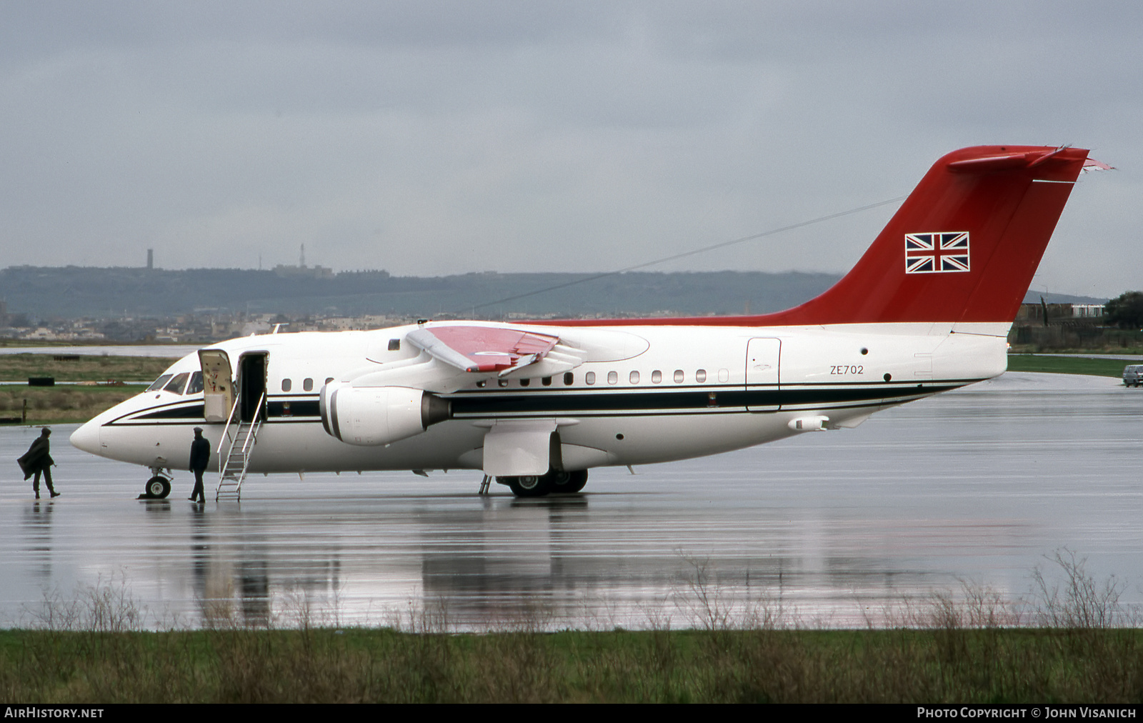 Aircraft Photo of ZE702 | British Aerospace BAe-146 CC.2 | UK - Air Force | AirHistory.net #504925