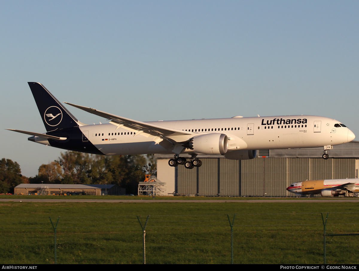 Aircraft Photo of D-ABPA | Boeing 787-9 Dreamliner | Lufthansa | AirHistory.net #504974