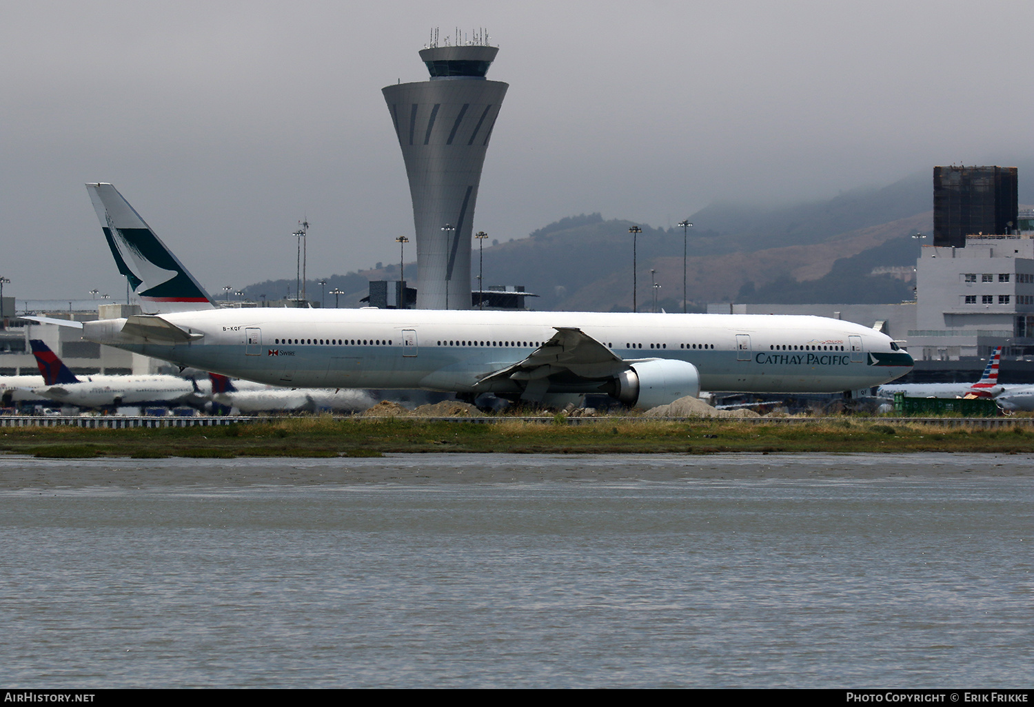 Aircraft Photo of B-KQF | Boeing 777-367/ER | Cathay Pacific Airways | AirHistory.net #505038