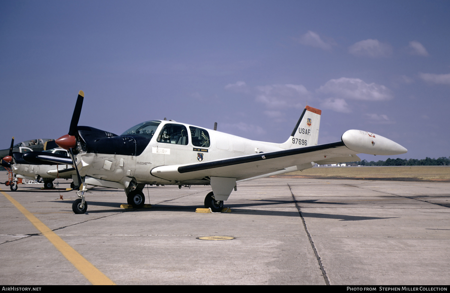 Aircraft Photo of 69-7696 / 97696 | Beech QU-22B (1079) | USA - Air Force | AirHistory.net #505224