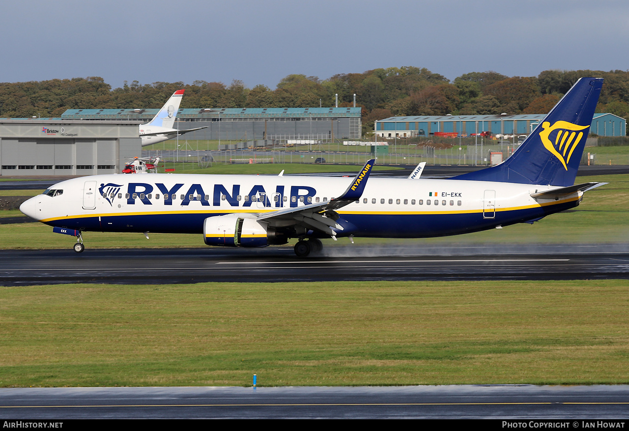 Aircraft Photo of EI-EKK | Boeing 737-8AS | Ryanair | AirHistory.net #505477