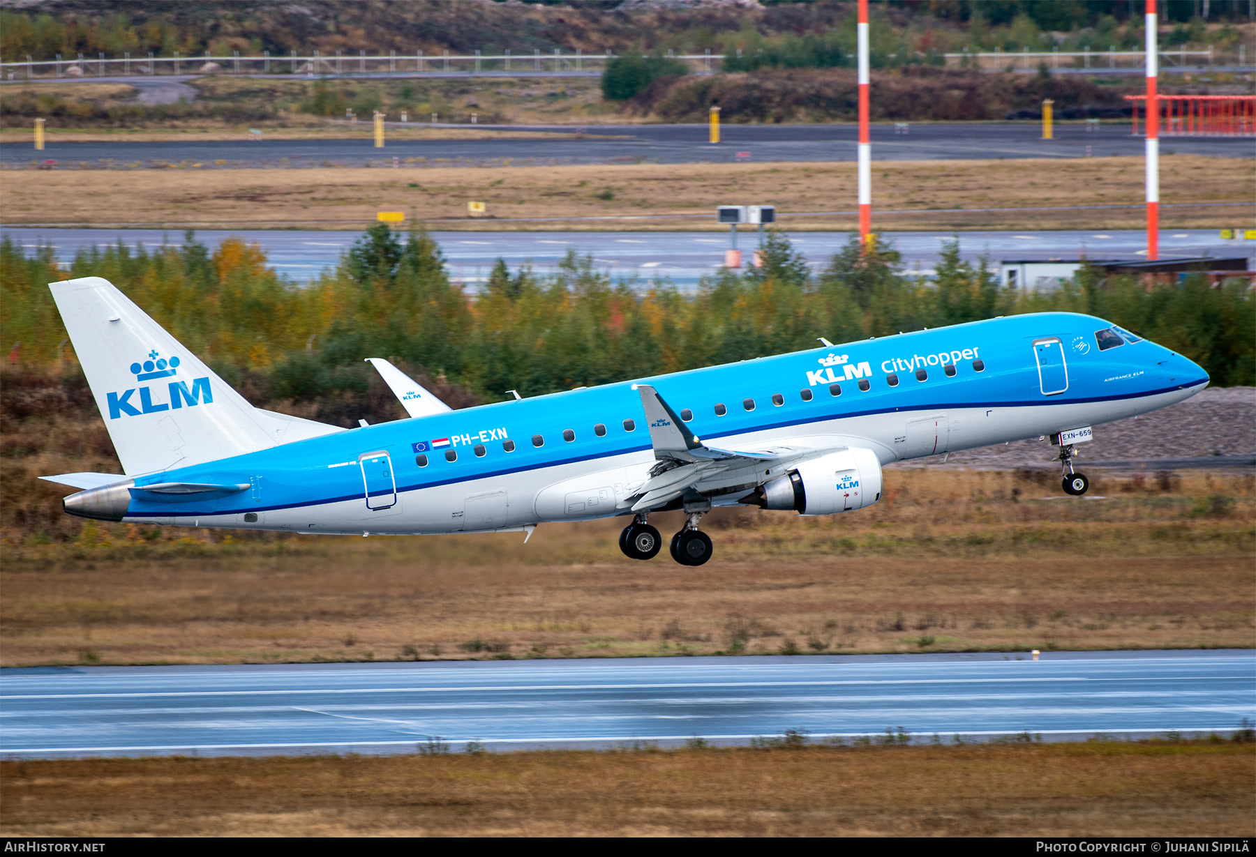 Aircraft Photo of PH-EXN | Embraer 175STD (ERJ-170-200STD) | KLM Cityhopper | AirHistory.net #505521
