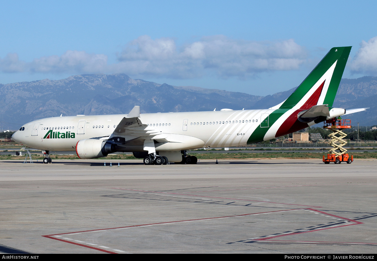 Aircraft Photo of EI-EJI | Airbus A330-202 | Alitalia | AirHistory.net #505578