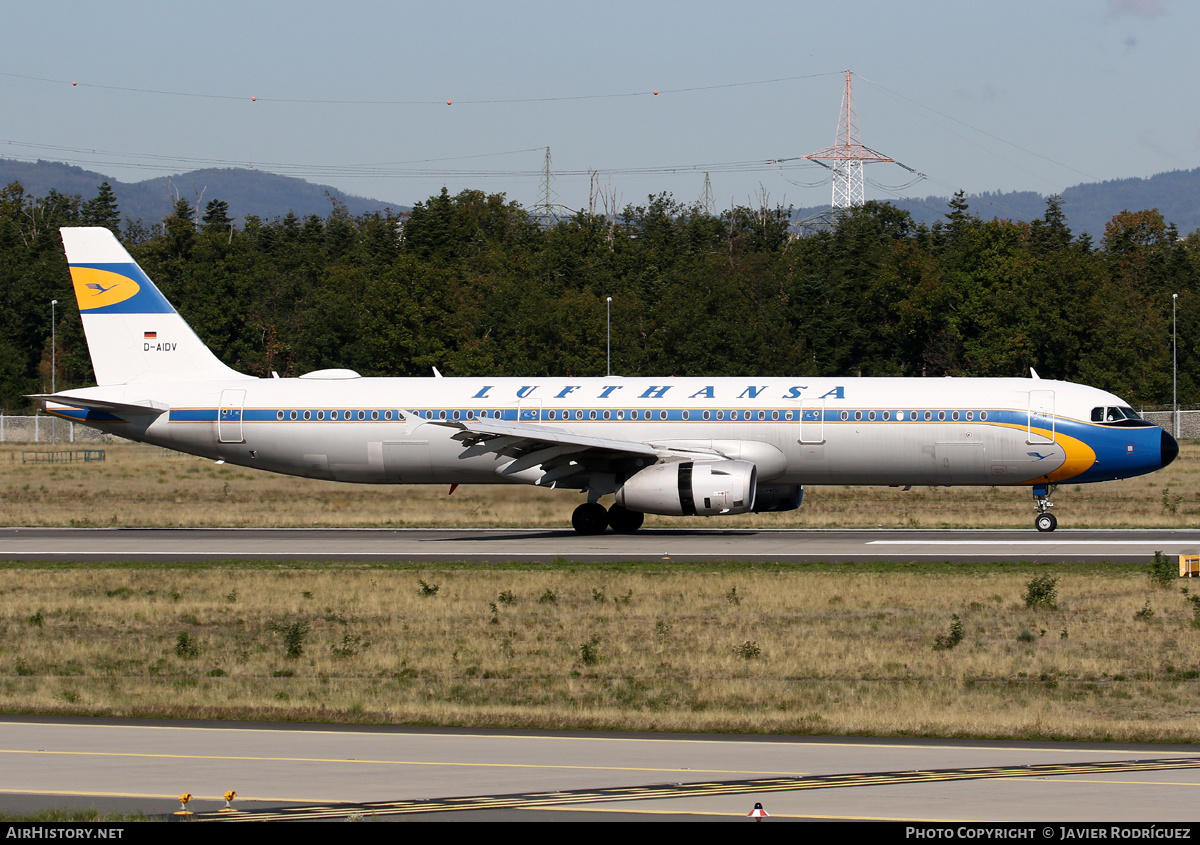 Aircraft Photo of D-AIDV | Airbus A321-231 | Lufthansa | AirHistory.net #505585