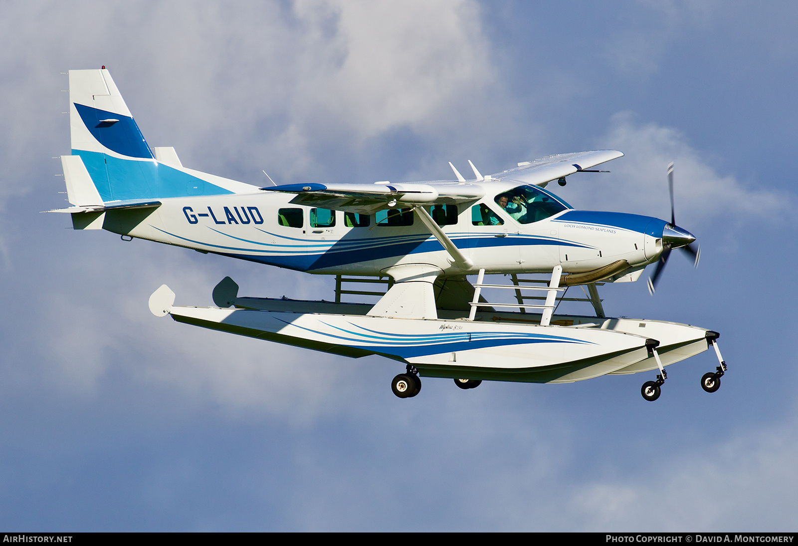 Aircraft Photo of G-LAUD | Cessna 208 Caravan I | Loch Lomond Seaplanes | AirHistory.net #505626
