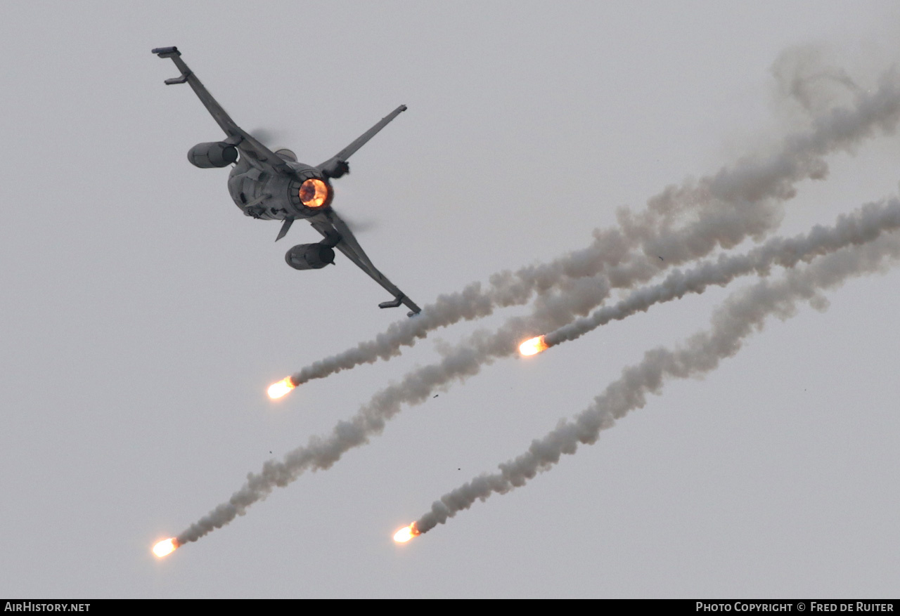 Aircraft Photo of J-021 | General Dynamics F-16A Fighting Falcon | Netherlands - Air Force | AirHistory.net #505653