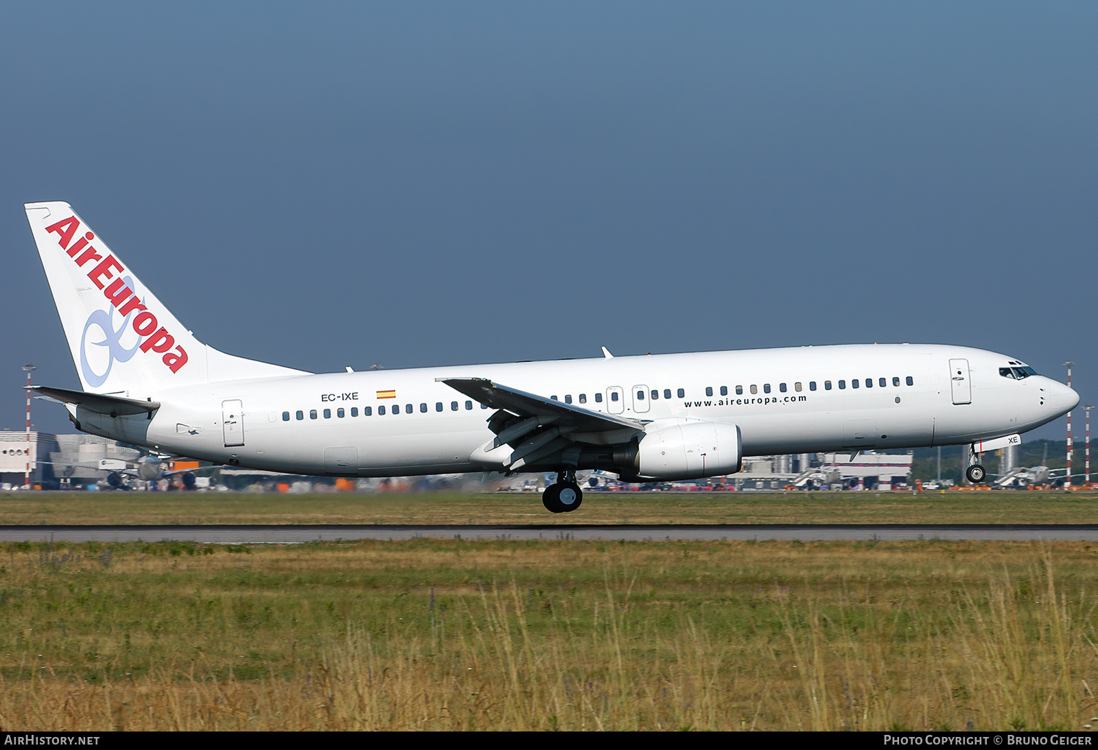 Aircraft Photo of EC-IXE | Boeing 737-883 | Air Europa | AirHistory.net #505811