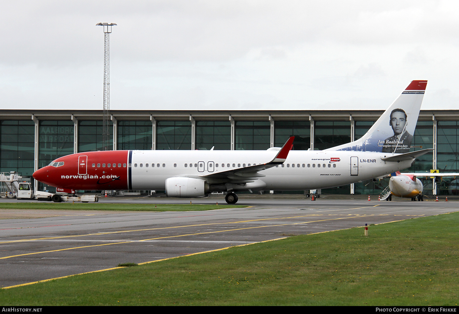 Aircraft Photo of LN-ENR | Boeing 737-800 | Norwegian | AirHistory.net #505897