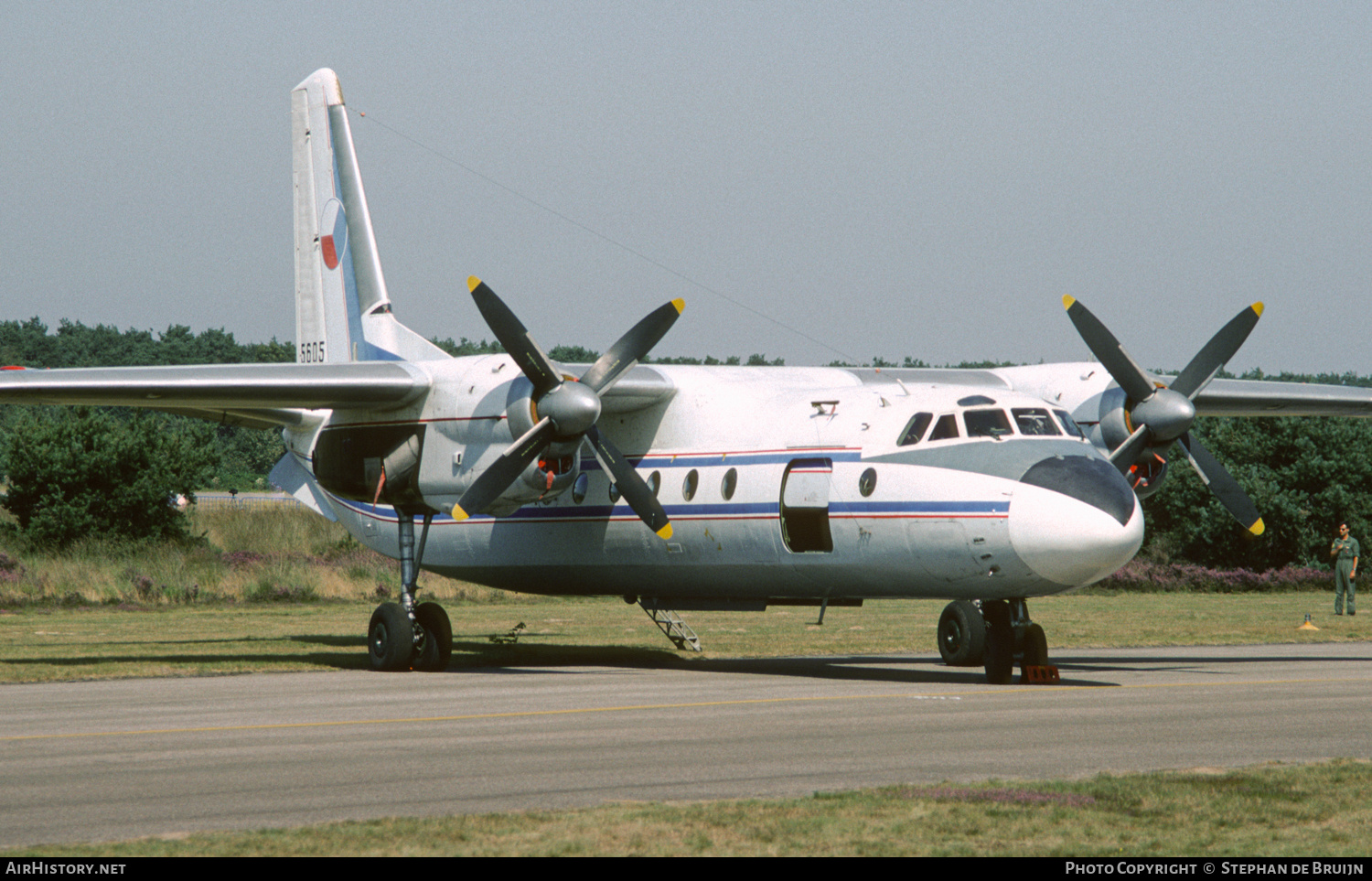 Aircraft Photo of 5605 | Antonov An-24B | Czechoslovakia - Air Force | AirHistory.net #505918