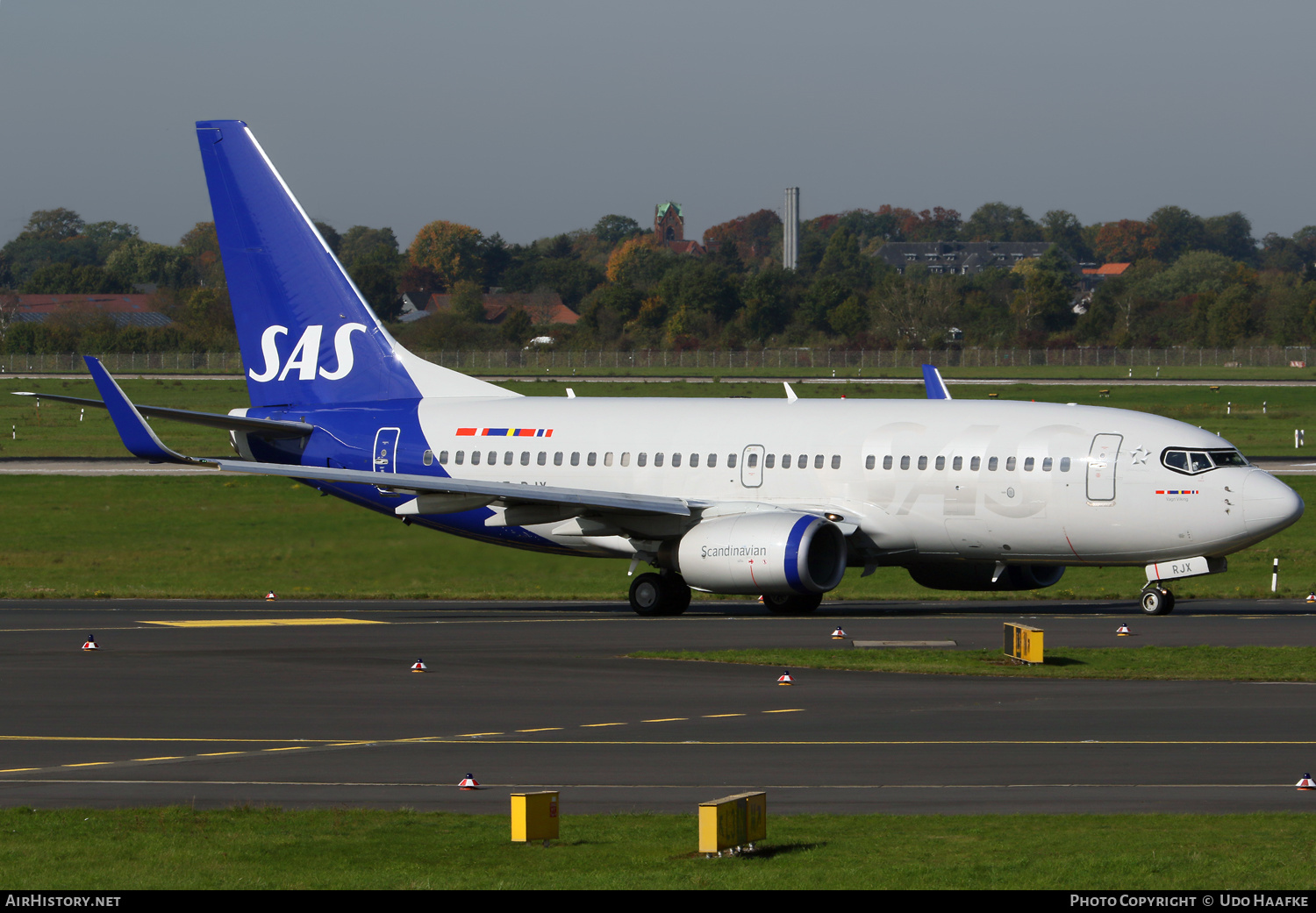 Aircraft Photo of SE-RJX | Boeing 737-76N | Scandinavian Airlines - SAS | AirHistory.net #505932