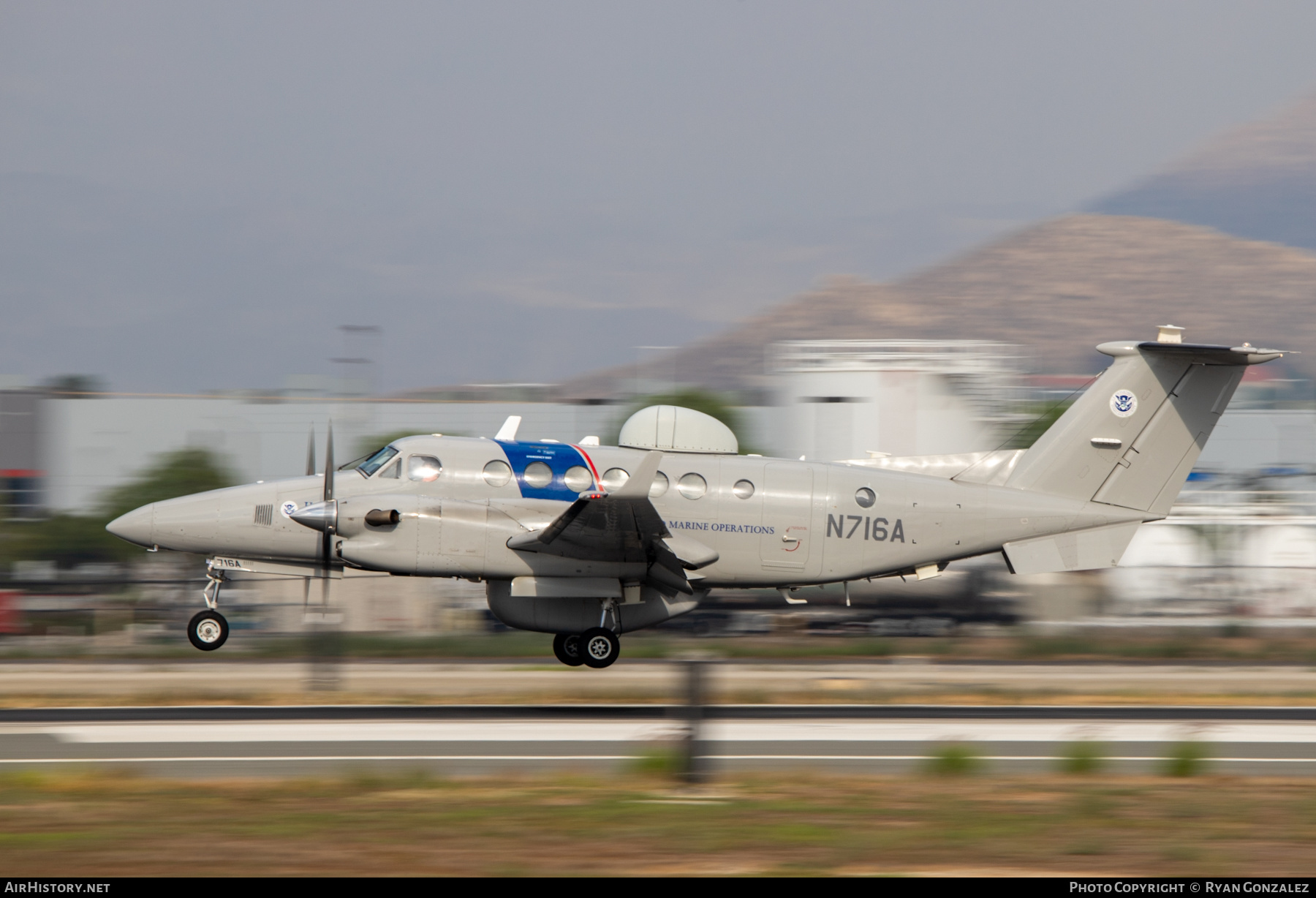 Aircraft Photo of N716A | Beechcraft 350C King Air (B300C) | USA - Customs | AirHistory.net #505935