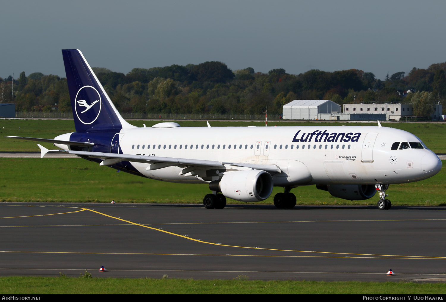 Aircraft Photo of D-AIZI | Airbus A320-214 | Lufthansa | AirHistory.net #505960