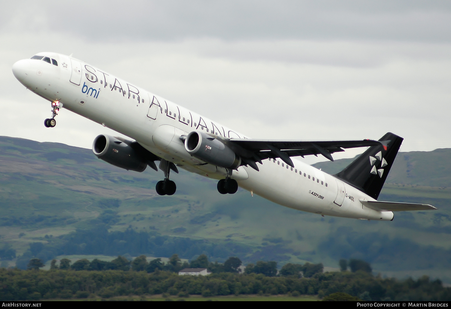 Aircraft Photo of G-MIDL | Airbus A321-231 | BMI - British Midland International | AirHistory.net #506127