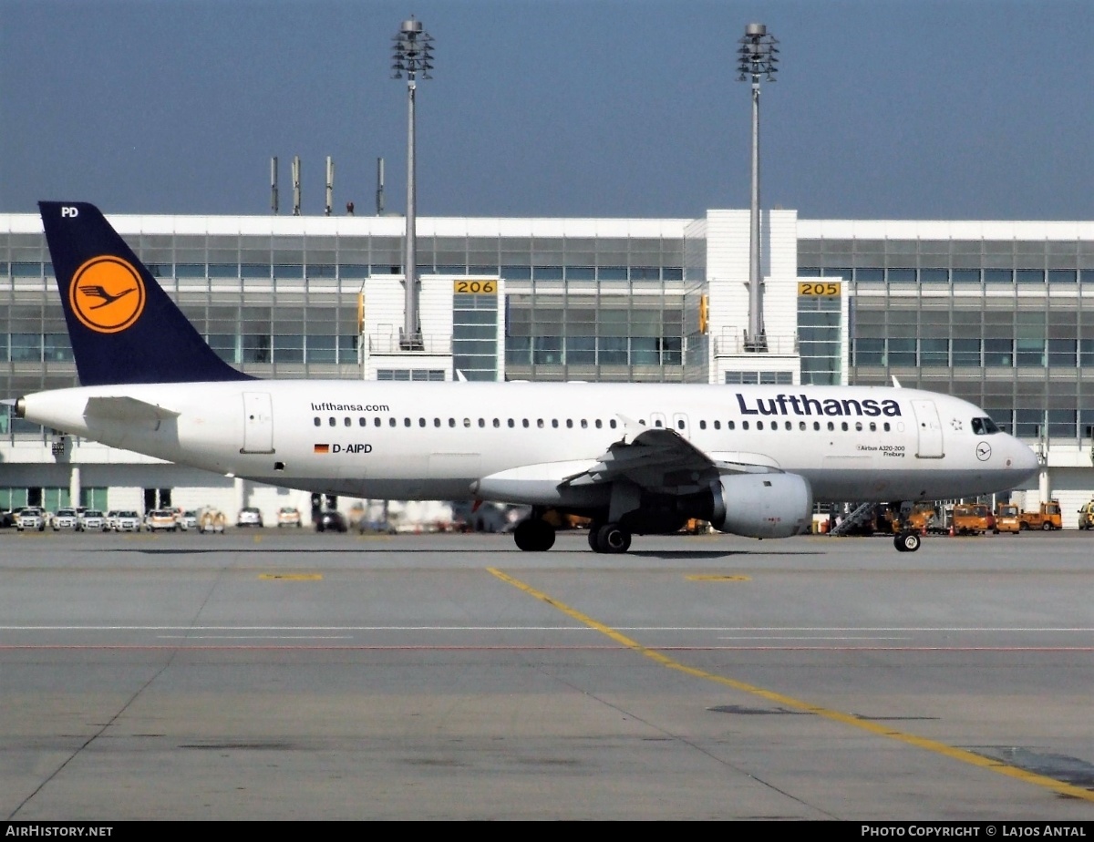 Aircraft Photo of D-AIPD | Airbus A320-211 | Lufthansa | AirHistory.net #506189