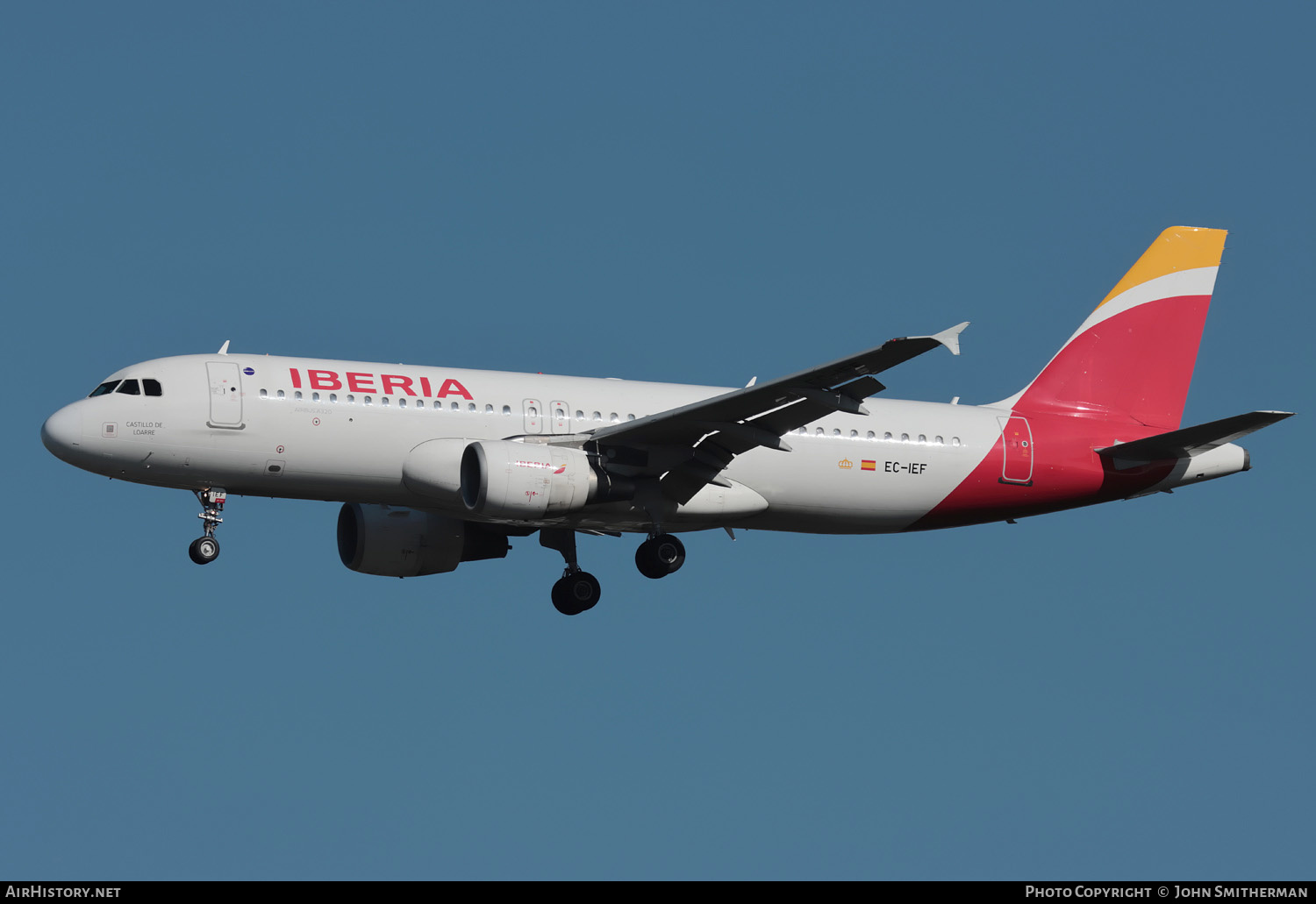 Aircraft Photo of EC-IEF | Airbus A320-214 | Iberia | AirHistory.net #506333