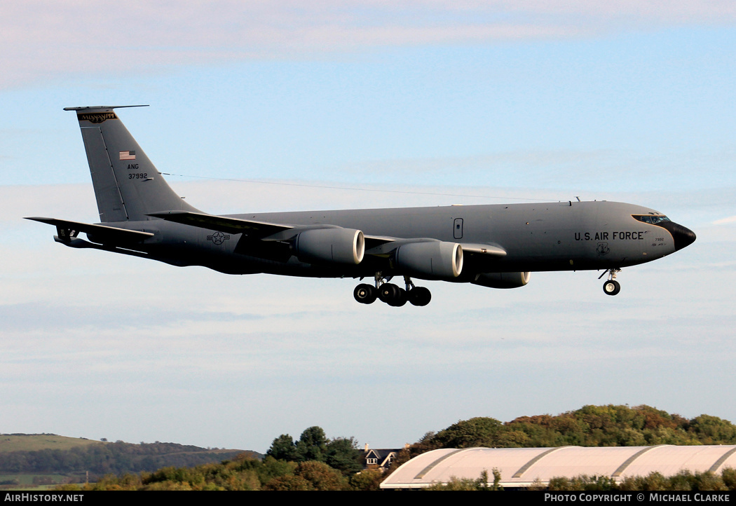 Aircraft Photo of 63-7992 / 37992 | Boeing KC-135R Stratotanker | USA - Air Force | AirHistory.net #506335