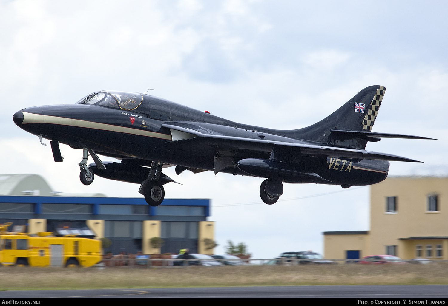 Aircraft Photo of G-VETA | Hawker Hunter T7 | AirHistory.net #506431