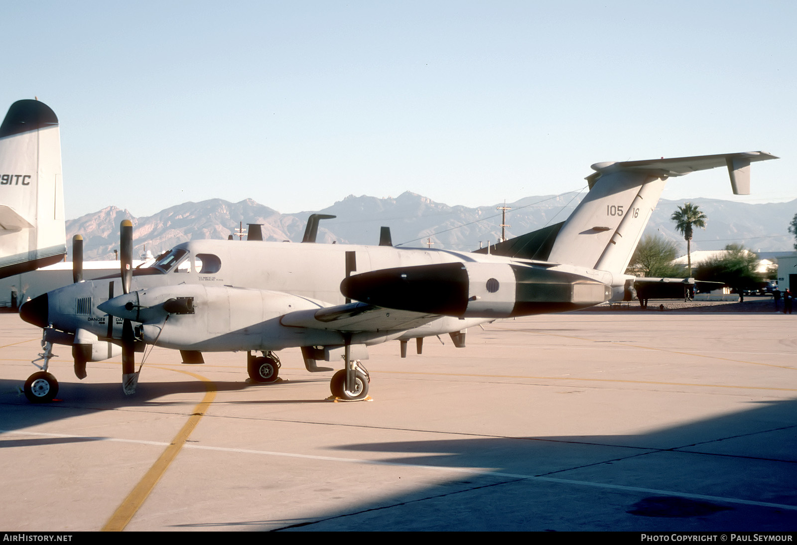 Aircraft Photo of 91-0516 / 10516 | Beech RC-12X Huron (A200CT) | USA - Army | AirHistory.net #506644