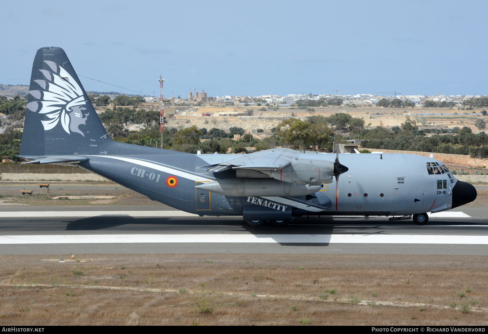 Aircraft Photo of CH-01 | Lockheed C-130H Hercules | Belgium - Air Force | AirHistory.net #506697