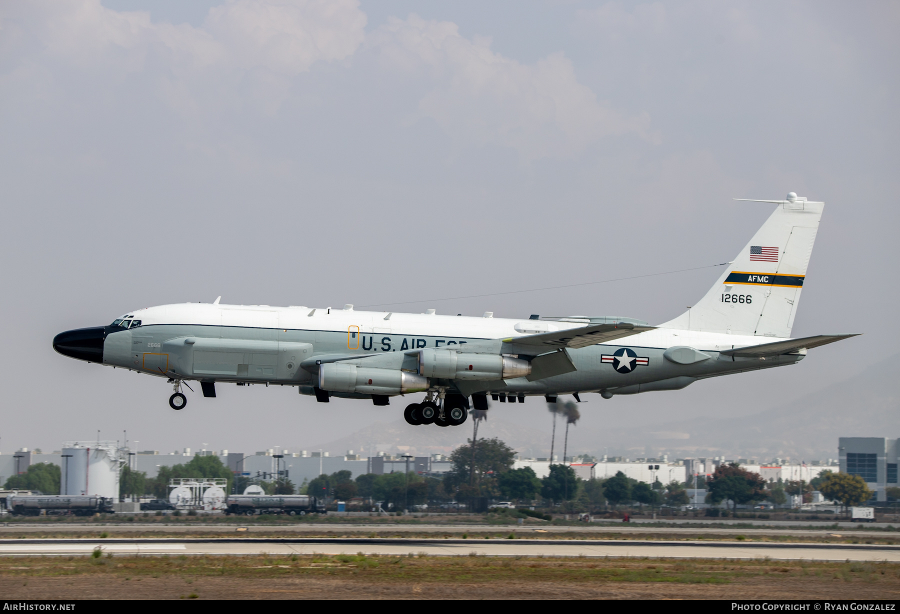 Aircraft Photo of 61-2666 / 12666 | Boeing NC-135W | USA - Air Force | AirHistory.net #506751