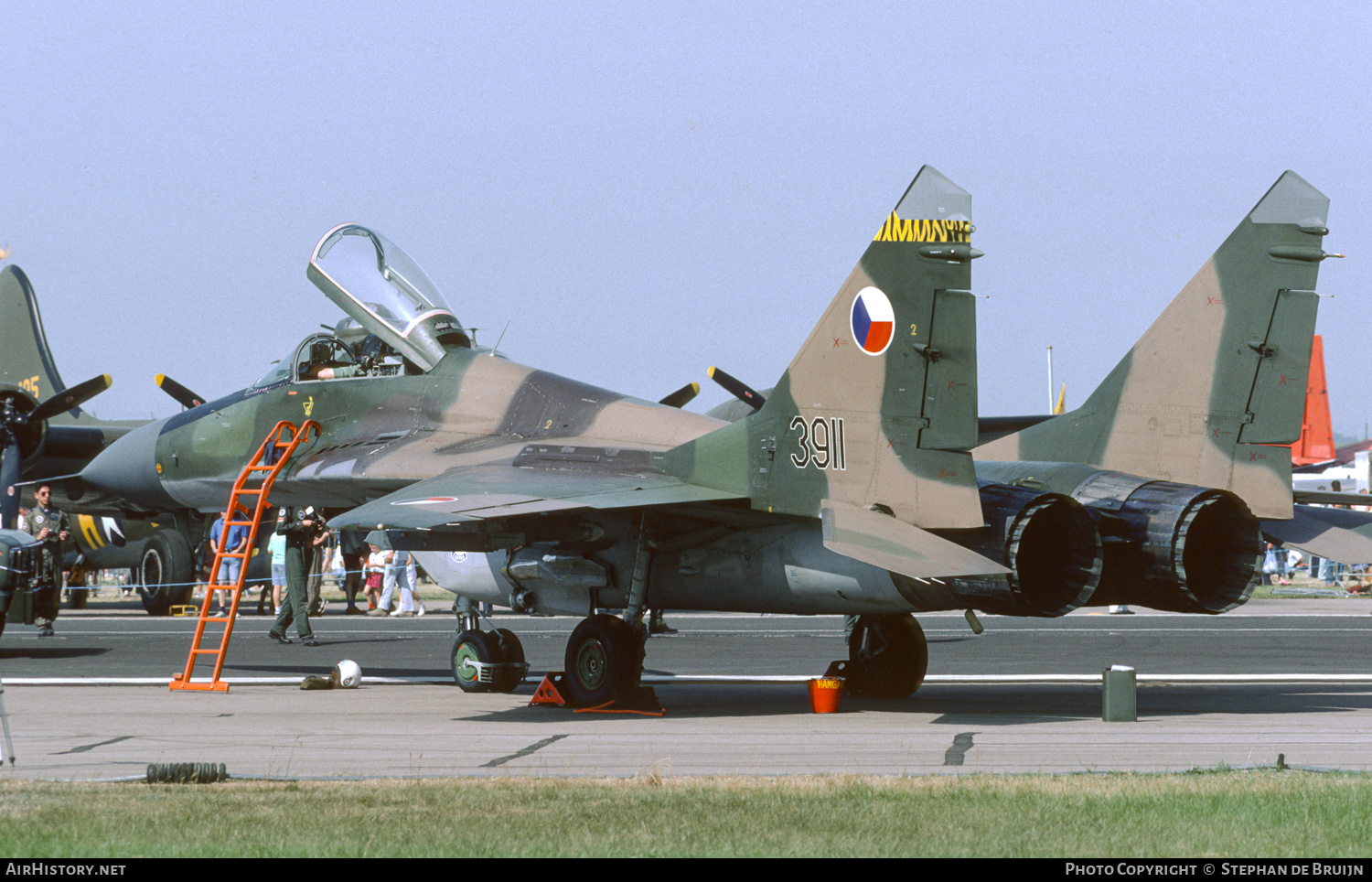 Aircraft Photo of 3911 | Mikoyan-Gurevich MiG-29A (9-12A) | Czechoslovakia - Air Force | AirHistory.net #506778
