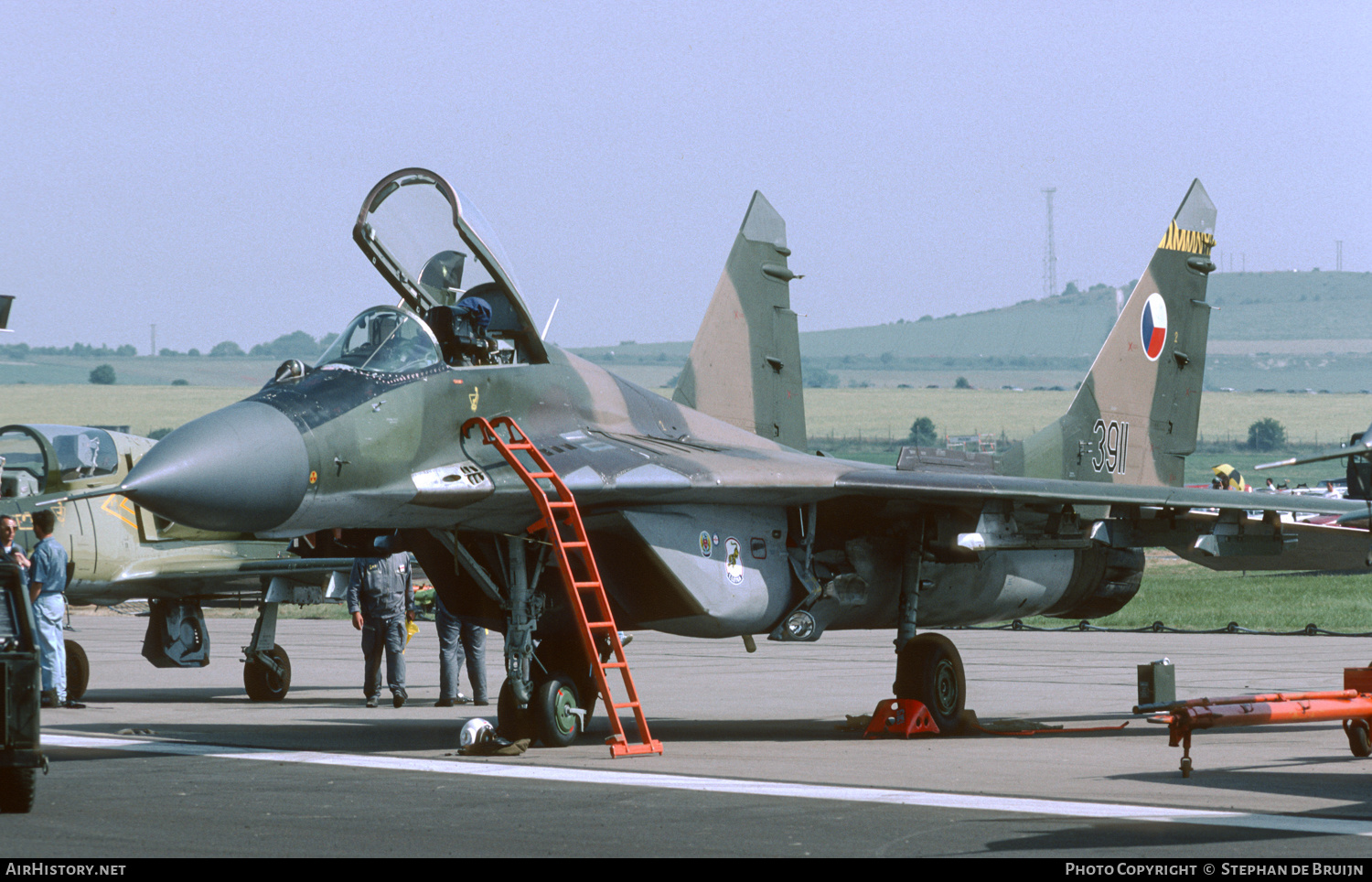 Aircraft Photo of 3911 | Mikoyan-Gurevich MiG-29A (9-12A) | Czechoslovakia - Air Force | AirHistory.net #506867