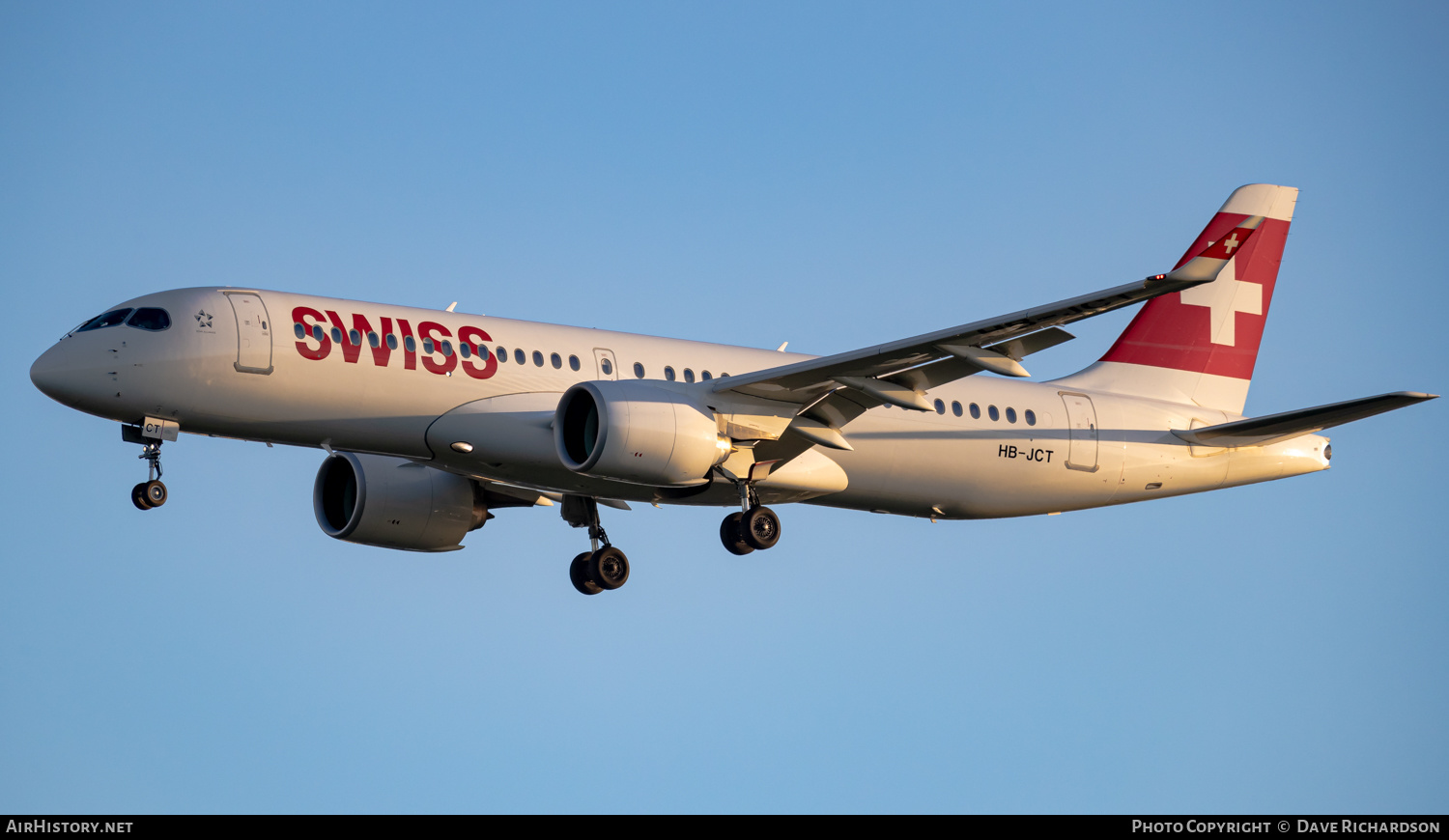 Aircraft Photo of HB-JCT | Airbus A220-371 (BD-500-1A11) | Swiss International Air Lines | AirHistory.net #506877