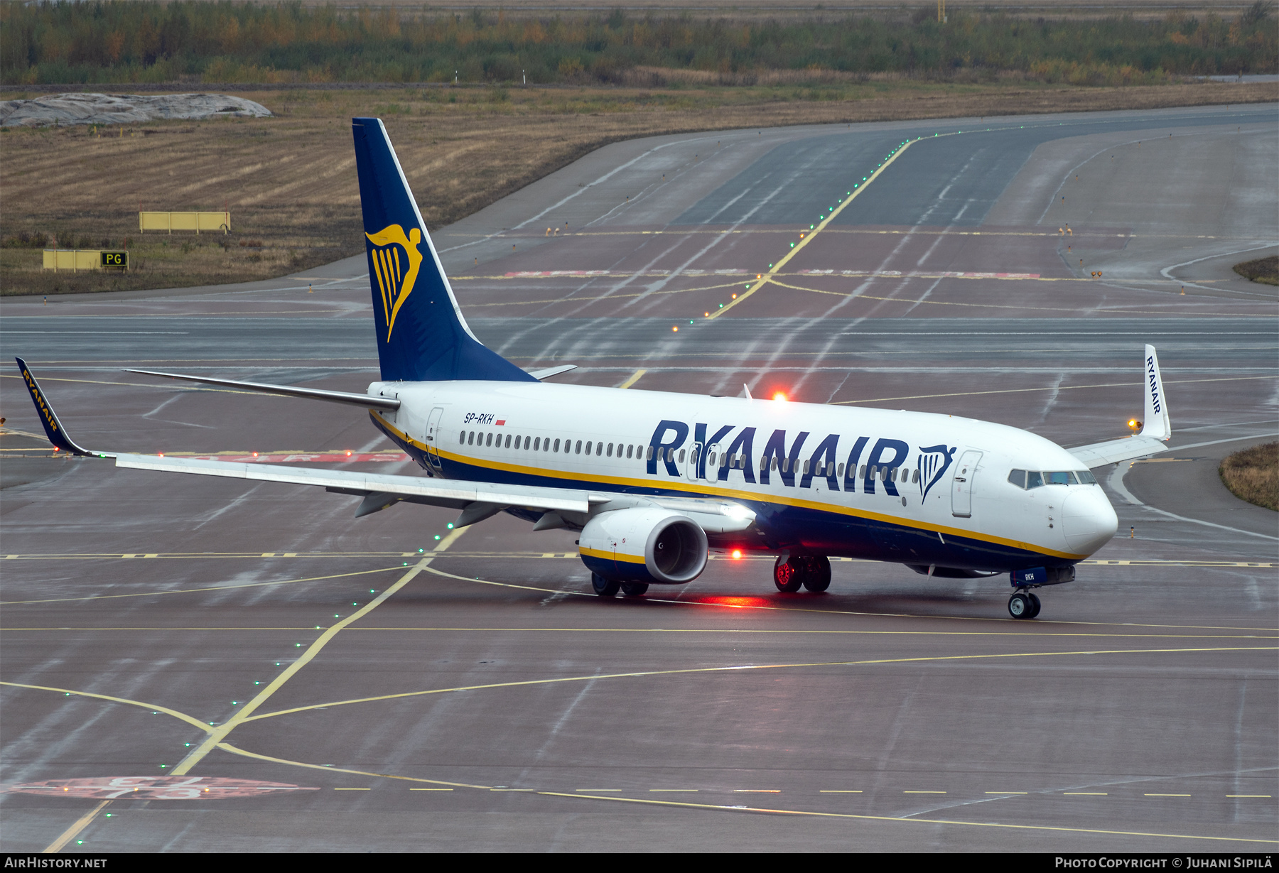 Aircraft Photo of SP-RKH | Boeing 737-8AS | Ryanair | AirHistory.net #506942