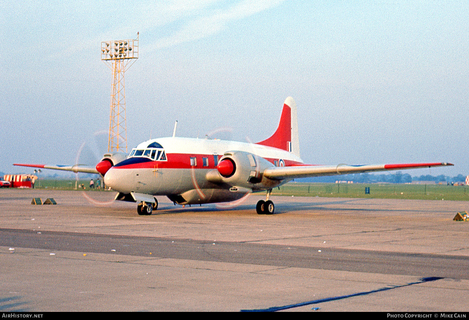 Aircraft Photo of WL676 | Vickers 668 Varsity T.1 | UK - Air Force | AirHistory.net #506990