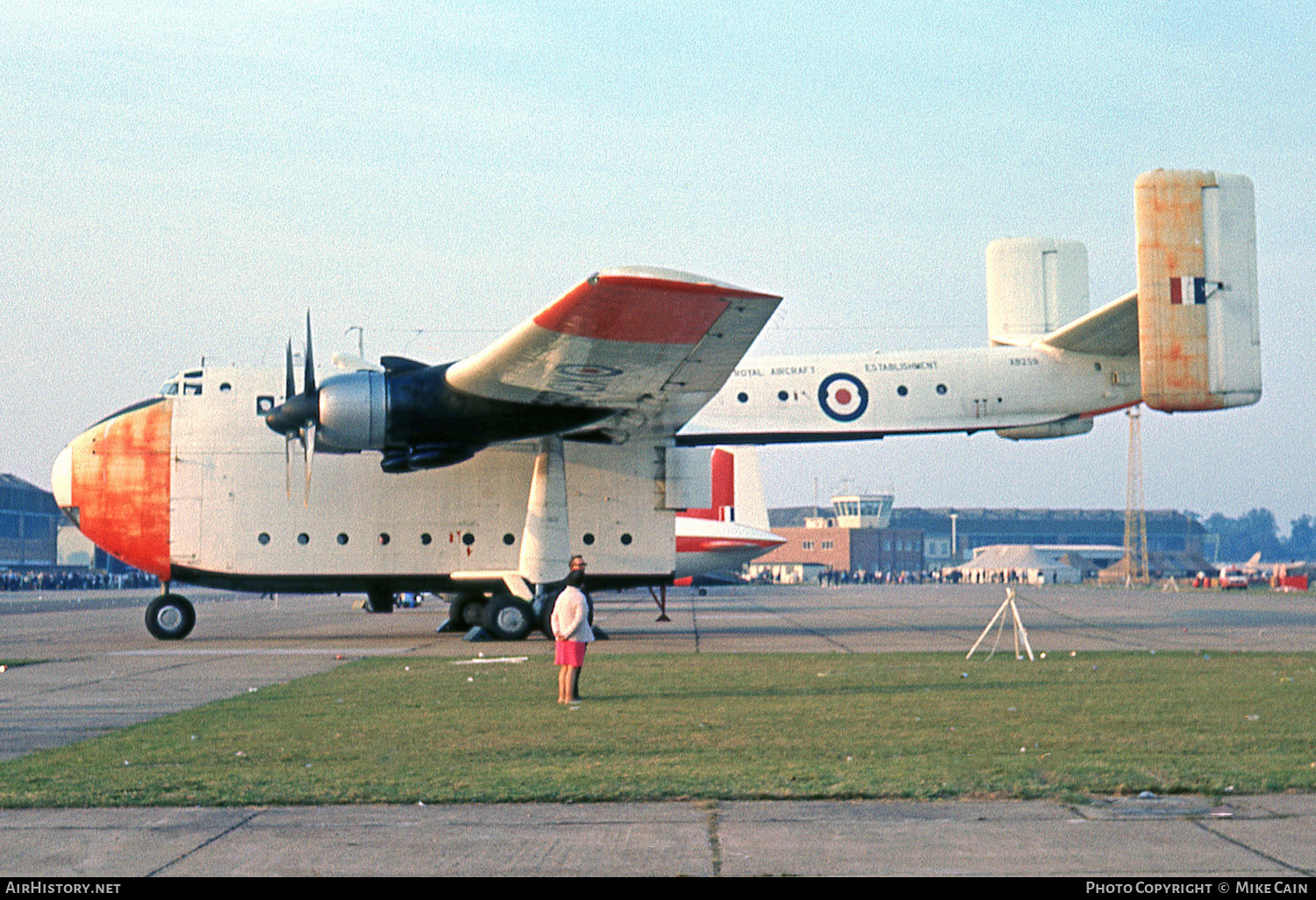 Aircraft Photo of XB259 | Blackburn B-101 Beverley C1 | UK - Air Force | AirHistory.net #507006