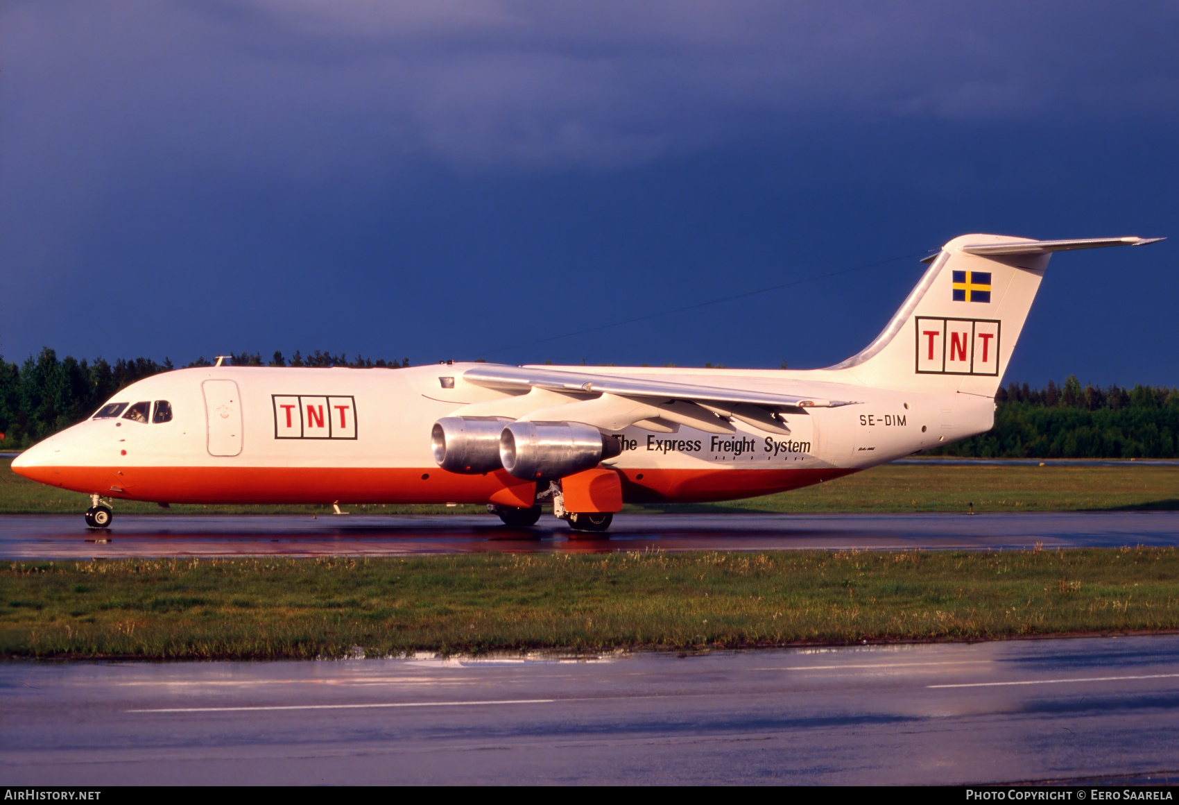 Aircraft Photo of SE-DIM | British Aerospace BAe-146-300QT Quiet Trader | TNT Express | AirHistory.net #507189