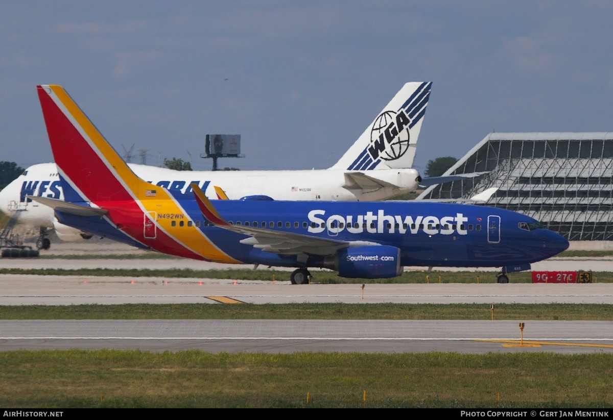 Aircraft Photo of N492WN | Boeing 737-7H4 | Southwest Airlines | AirHistory.net #507207