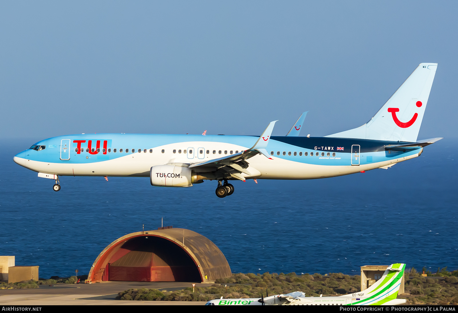 Aircraft Photo of G-TAWX | Boeing 737-8K5 | TUI | AirHistory.net #507333