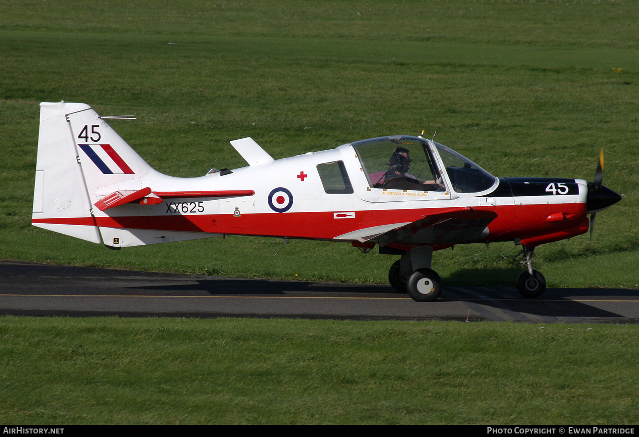 Aircraft Photo of G-UWAS / XX625 | Scottish Aviation Bulldog 120/121 | UK - Air Force | AirHistory.net #507343