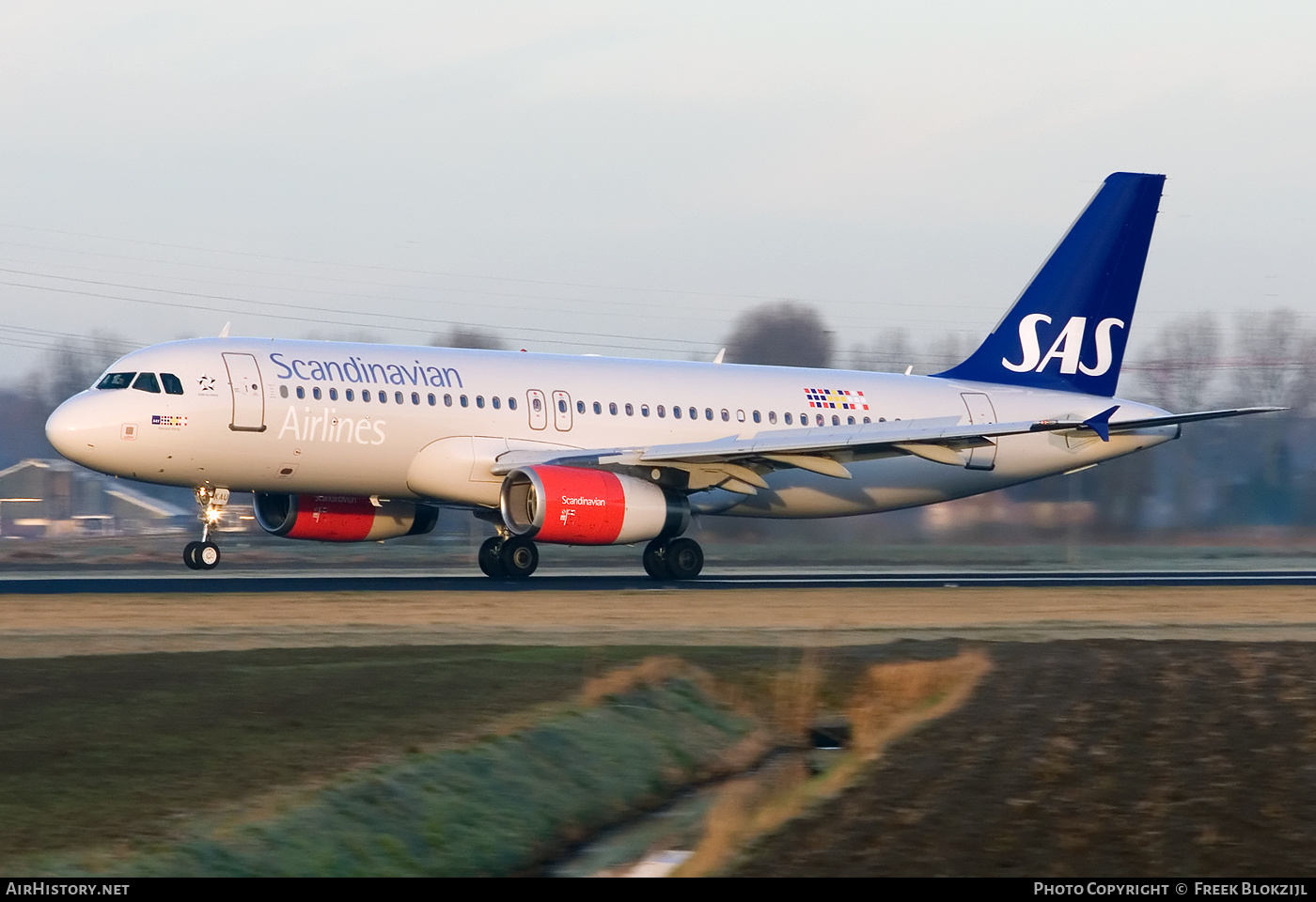 Aircraft Photo of OY-KAU | Airbus A320-232 | Scandinavian Airlines - SAS | AirHistory.net #507440