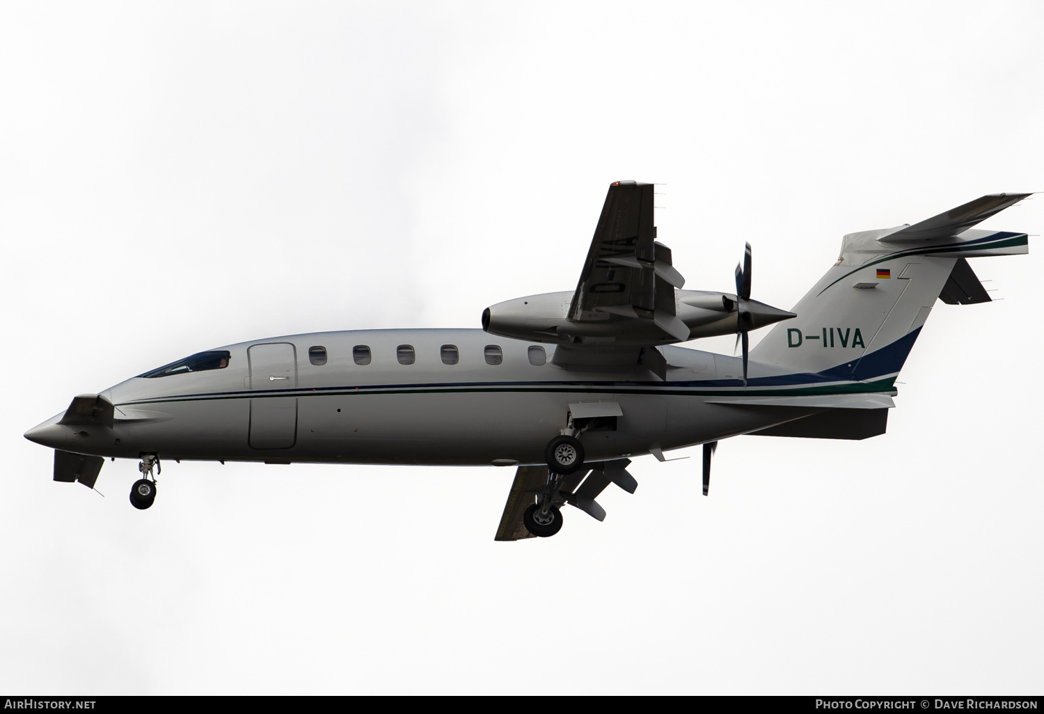 Aircraft Photo of D-IIVA | Piaggio P-180 Avanti | AirHistory.net #507445