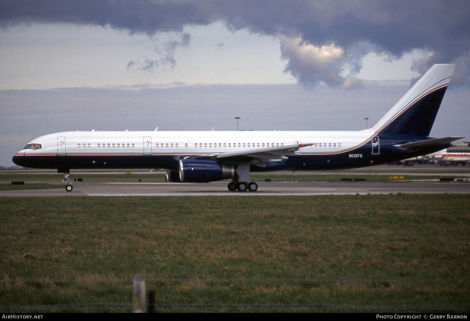 Aircraft Photo of N115FS | Boeing 757-2J4 | AirHistory.net #507563
