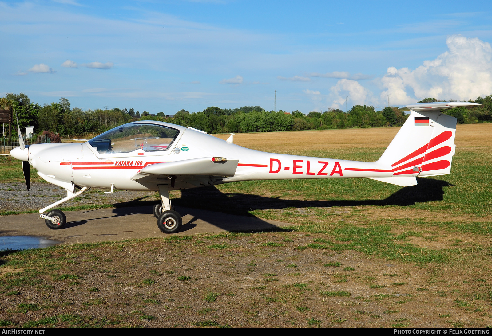 Aircraft Photo of D-ELZA | HOAC DV-20 Katana | AirHistory.net #507655