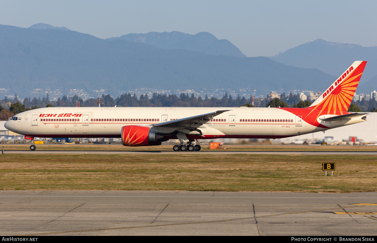 Aircraft Photo of VT-ALQ | Boeing 777-337/ER | Air India | AirHistory.net #507663