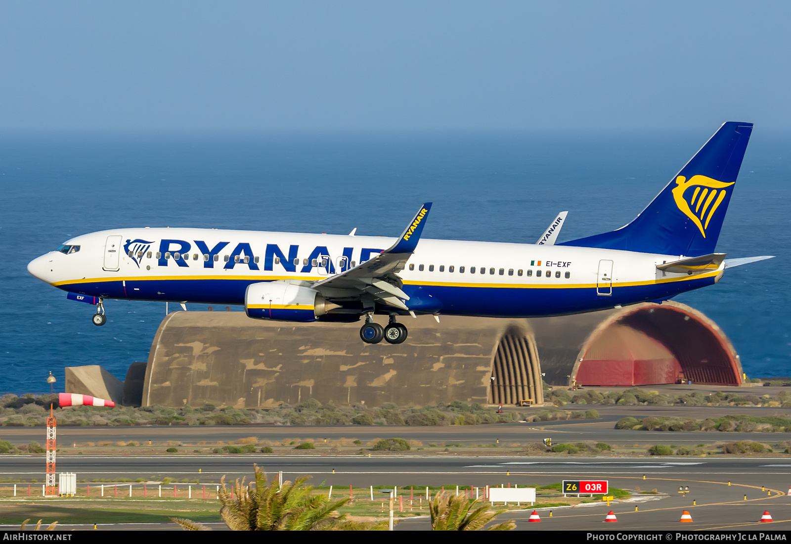 Aircraft Photo of EI-EXF | Boeing 737-8AS | Ryanair | AirHistory.net #507679