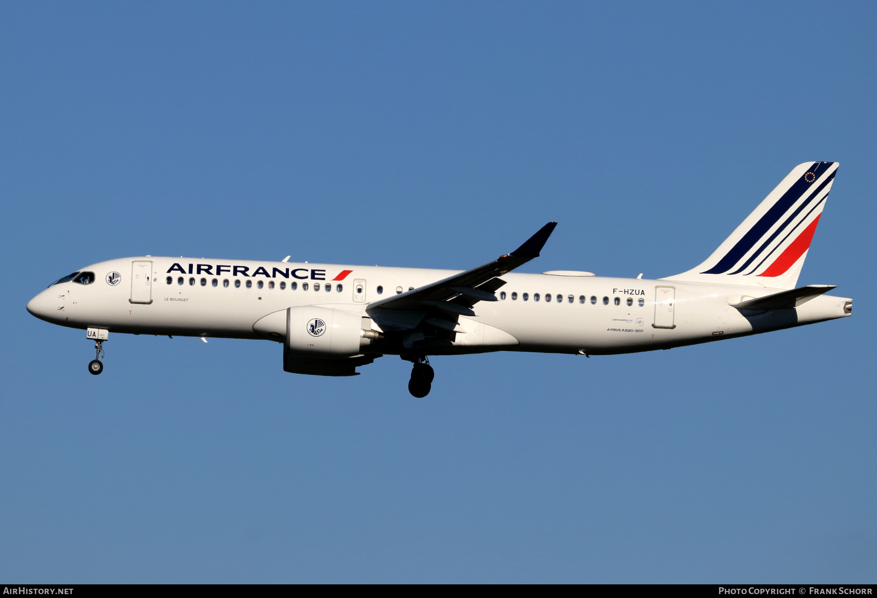 Aircraft Photo of F-HZUA | Airbus A220-371 (BD-500-1A11) | Air France | AirHistory.net #507739