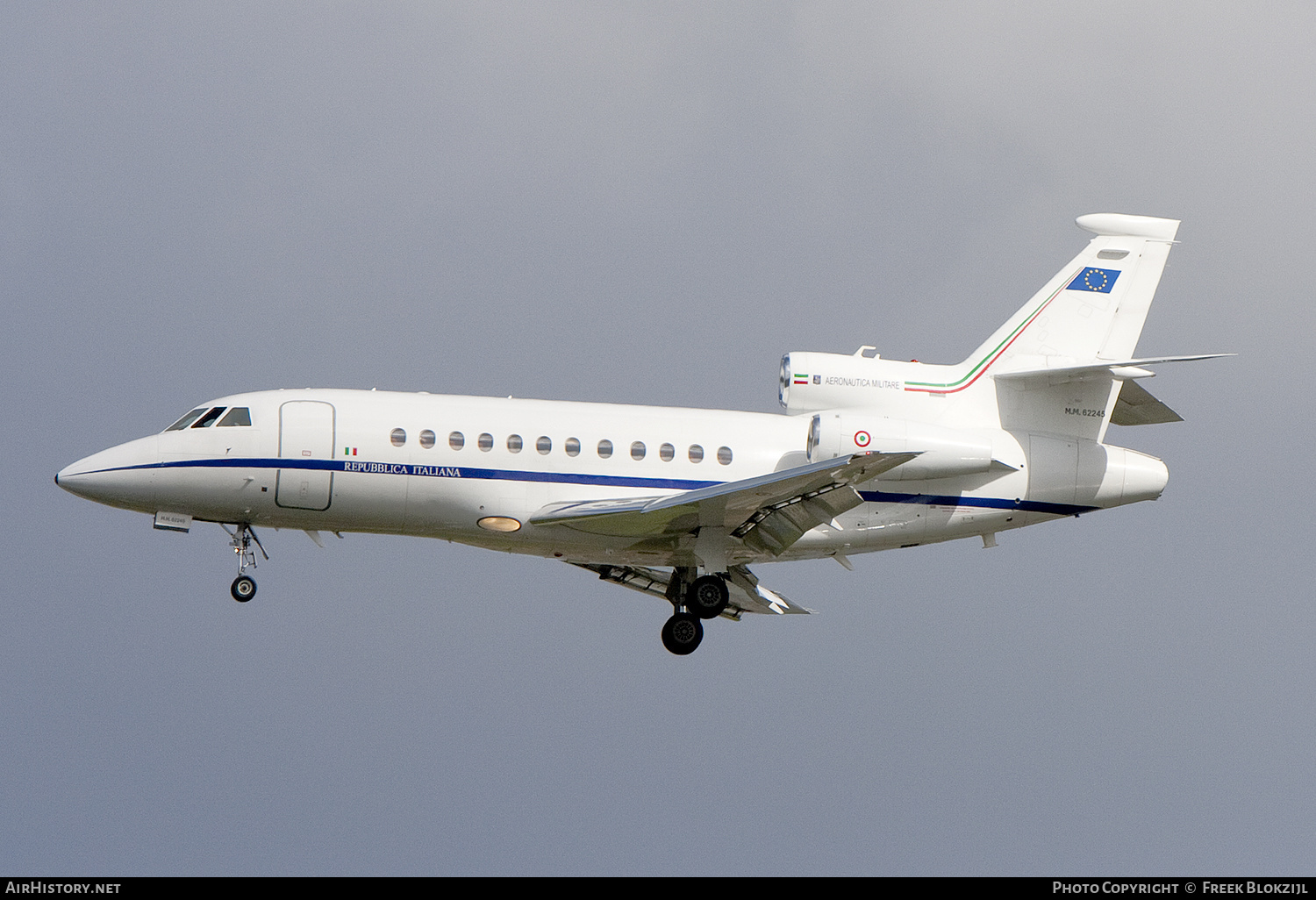 Aircraft Photo of MM62245 | Dassault Falcon 900EX | Italy - Air Force | AirHistory.net #507740
