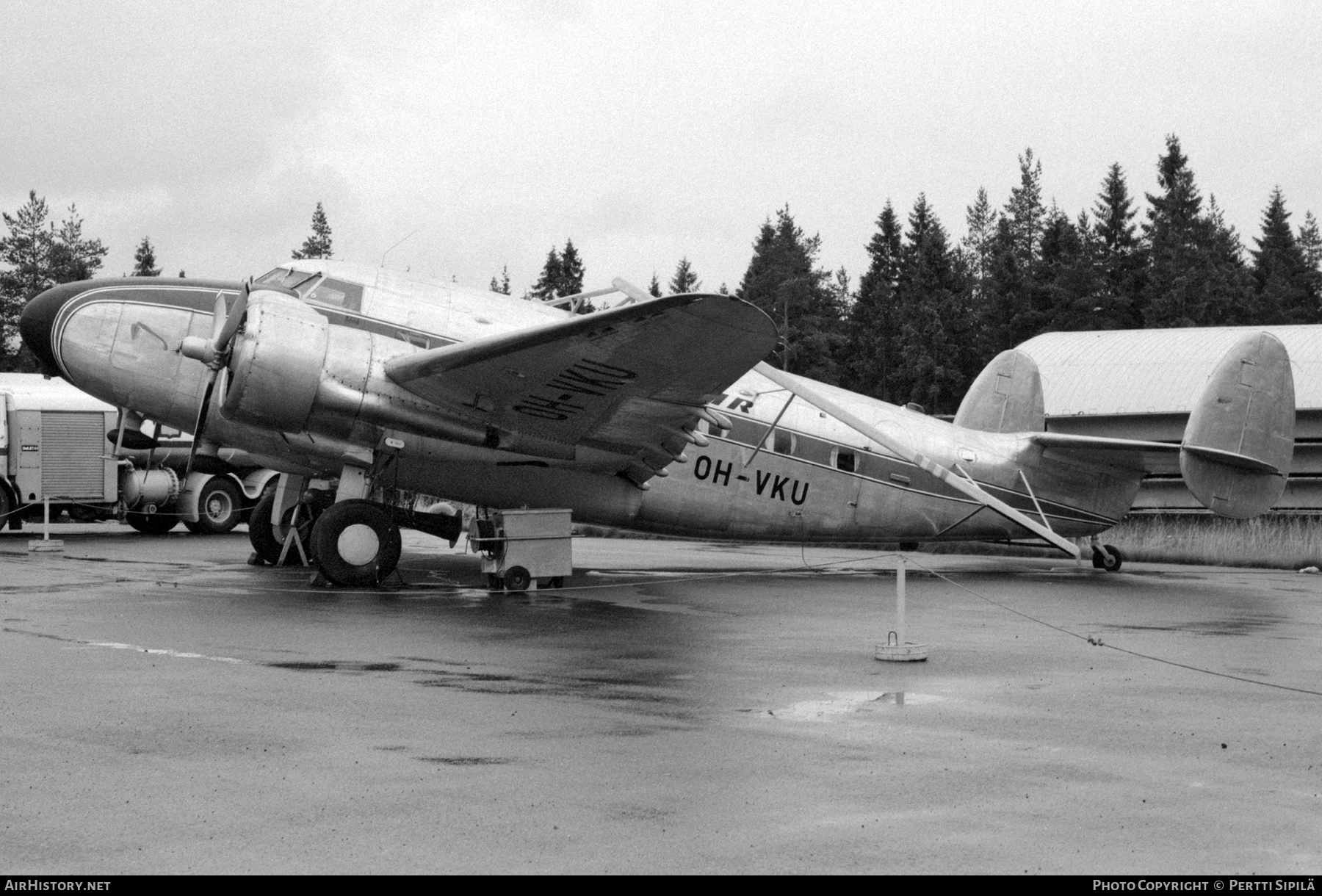Aircraft Photo of OH-VKU | Lockheed 18-56 Lodestar | Kar-Air | AirHistory.net #507780