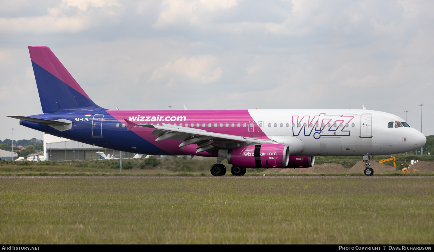 Aircraft Photo of HA-LPL | Airbus A320-232 | Wizz Air | AirHistory.net #507786