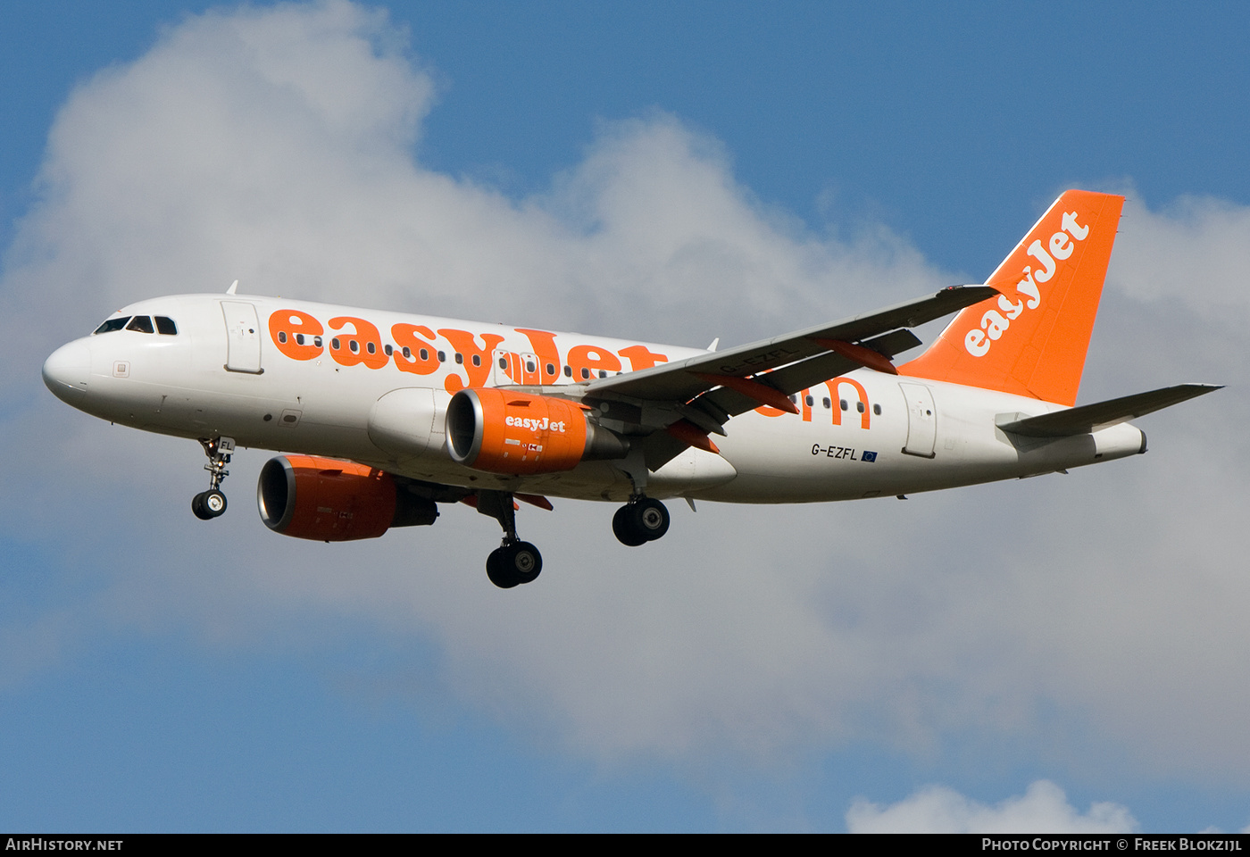 Aircraft Photo of G-EZFL | Airbus A319-111 | EasyJet | AirHistory.net #507819