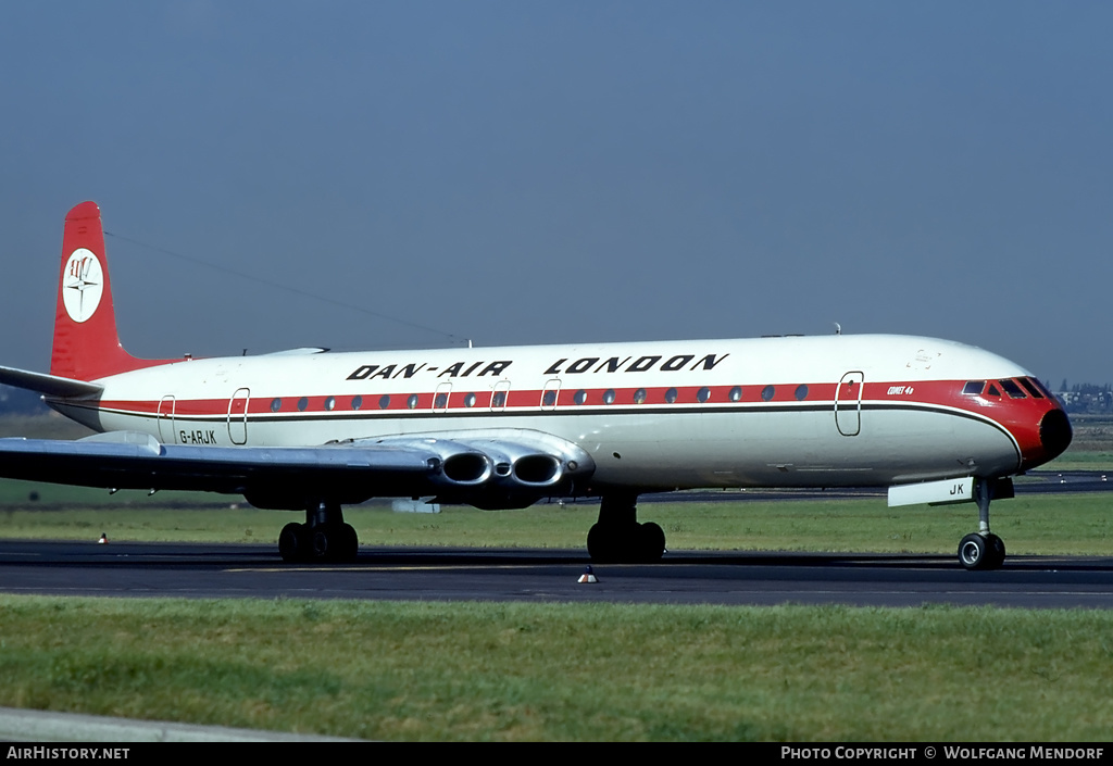 Aircraft Photo of G-ARJK | De Havilland D.H. 106 Comet 4B | Dan-Air London | AirHistory.net #507833