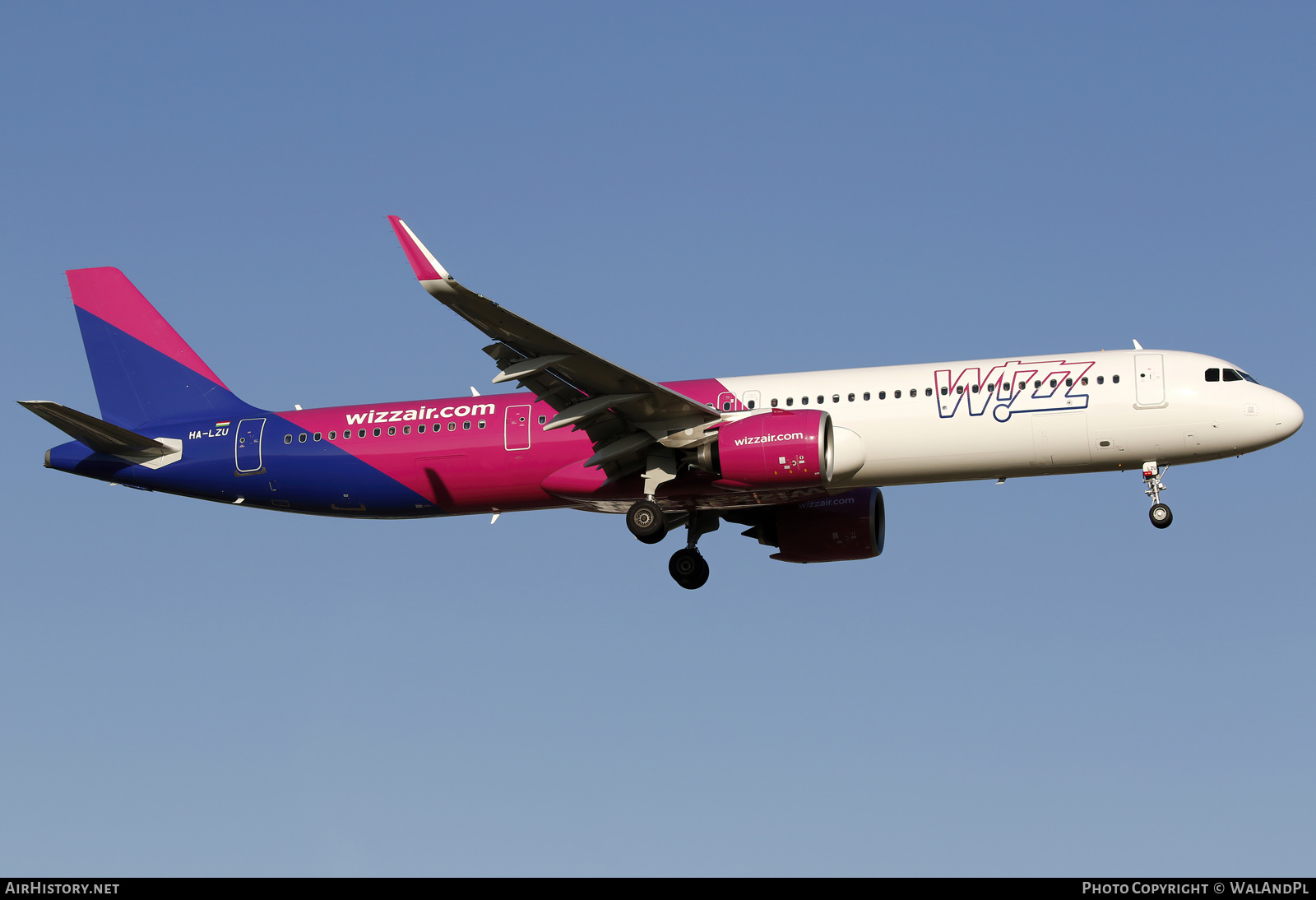 Aircraft Photo of HA-LZU | Airbus A321-271NX | Wizz Air | AirHistory.net #507877