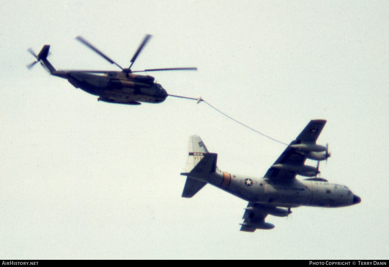 Aircraft Photo of 69-5823 / 95823 | Lockheed HC-130N Hercules (L-382) | USA - Air Force | AirHistory.net #507930